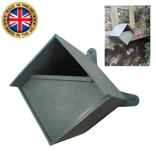 Small wild bird nesting - , box